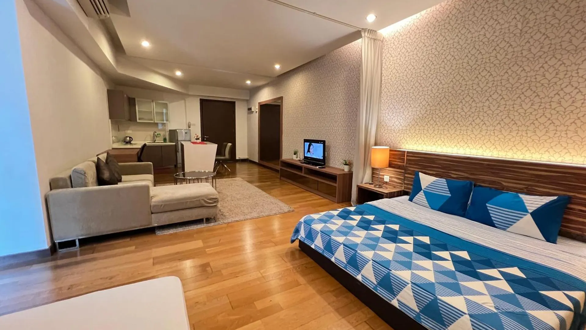 Regalia Spritz Empire Hostel Kuala Lumpur